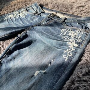 DRIFTWOOD Classic Blue Embroidered Jeans with Distressed Detailing USA Denim Y2K